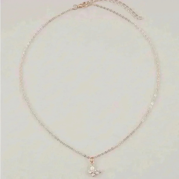 ⚠️Clearance Rhinestone Butterfly Pendant Necklace Rose Gold - Picture 1 of 4
